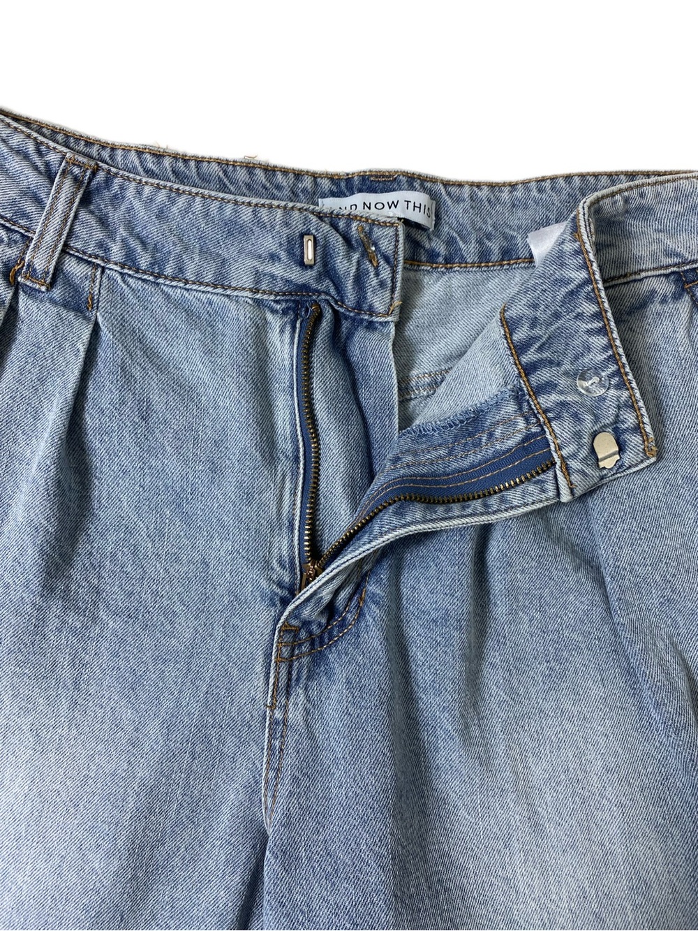 AND NOW THIS Light Wash Baggy High Rise Pleated Wide Leg Denim Jeans 31 - Picture 8 of 12